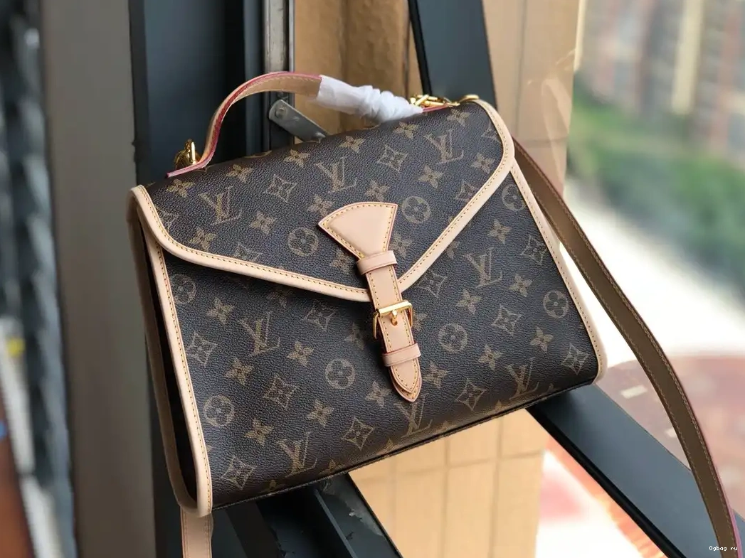 Louis Messenger Vuitton 0530